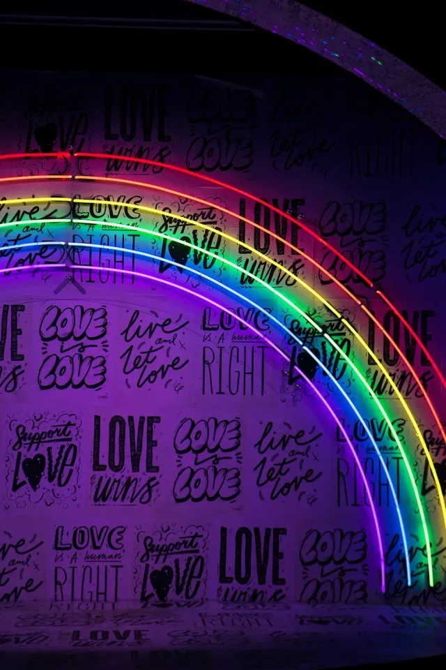 Pride: принадлежност, история и общност